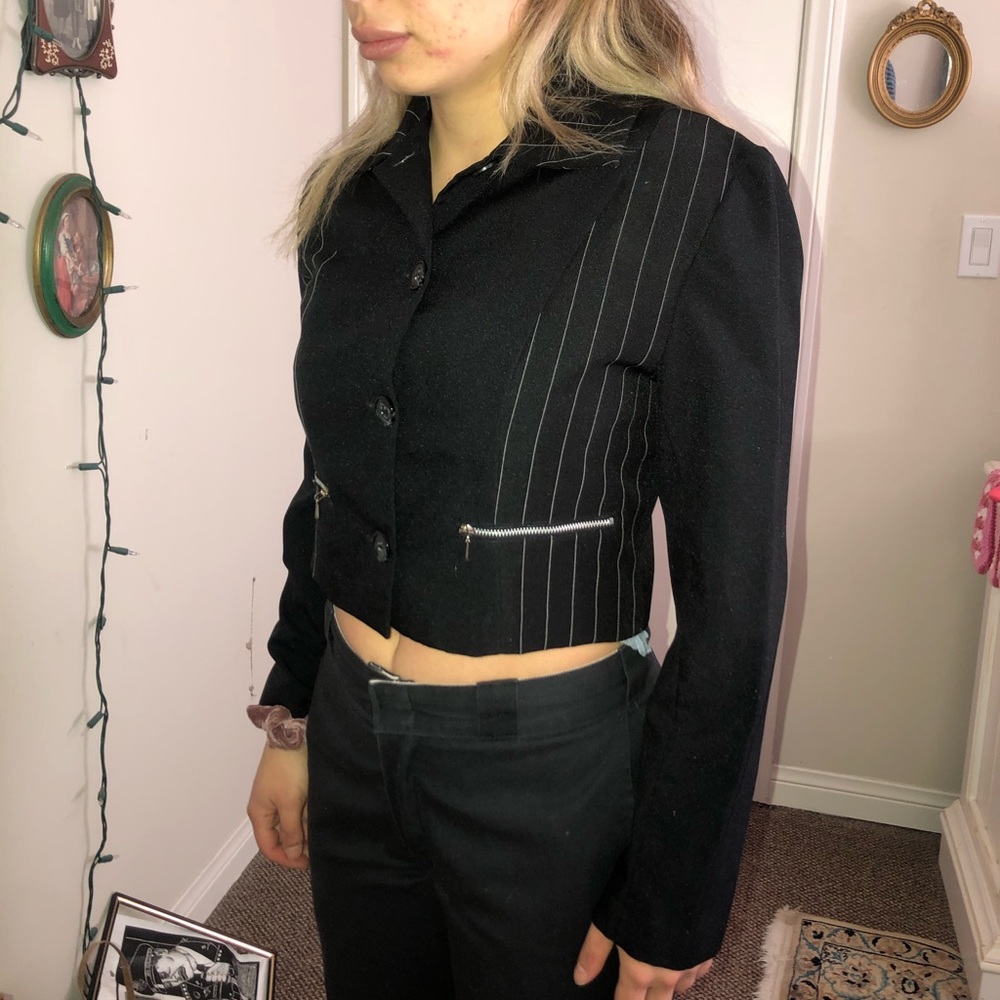Jacket - Picture 5 of 10